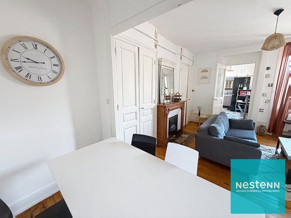 CENTRE-VILLE T3 60 m² TRAVERSANT FAIBLES CHARGES ÉTAT IMPECCABLE