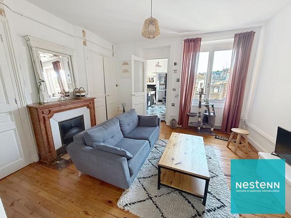 CENTRE-VILLE T3 60 m² TRAVERSANT FAIBLES CHARGES ÉTAT IMPECCABLE