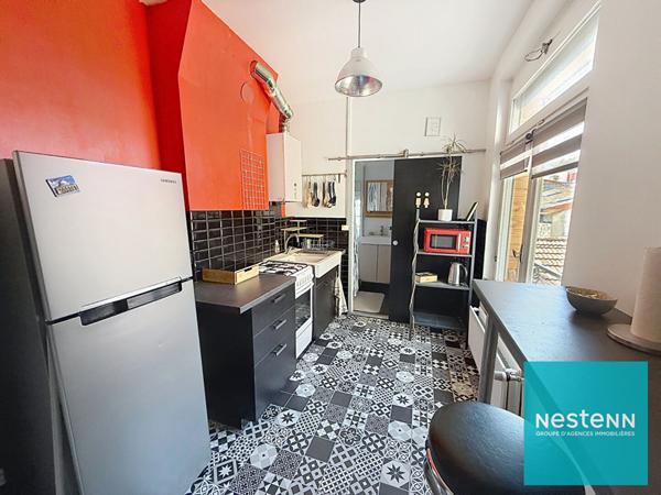 CENTRE-VILLE T3 60 m² TRAVERSANT FAIBLES CHARGES ÉTAT IMPECCABLE