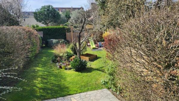 Maison mitoyenne 1 côté Morsang-sur-Orge 107 m²