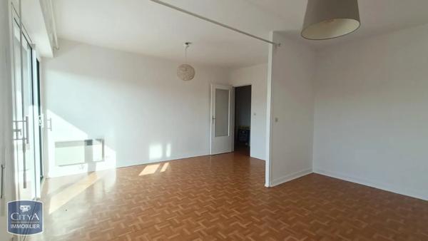 Appartement à louer 1 pièce 43.01m² Châteauroux (36000)