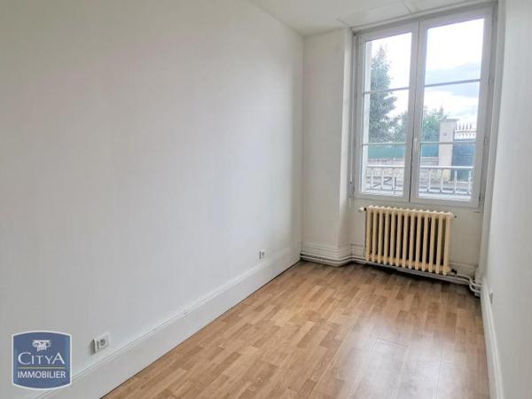 Appartement à louer 3 pièces 56.85m²