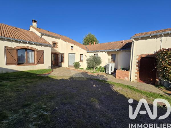 Maison à vendre 6 pièces 161 m² Mauges-sur-Loire