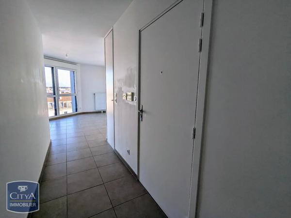 Appartement à louer 2 pièces 44.09m² Dijon (21000)