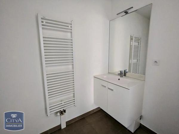 Appartement à louer 2 pièces 44.09m² Dijon (21000)