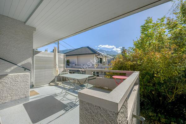 Duplex au coeur de Saint-Jorioz, 103 m² de confort entre lac et montagnes, cave et garage double