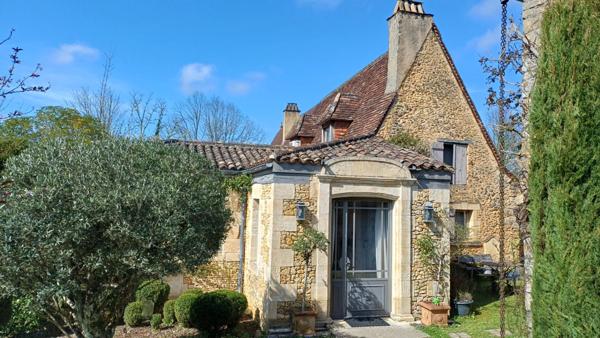 Secteur Sainte Alvère, Superbe demeure dans un environnement très calme