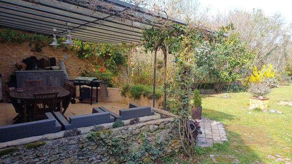 Secteur Sainte Alvère, Superbe demeure dans un environnement très calme