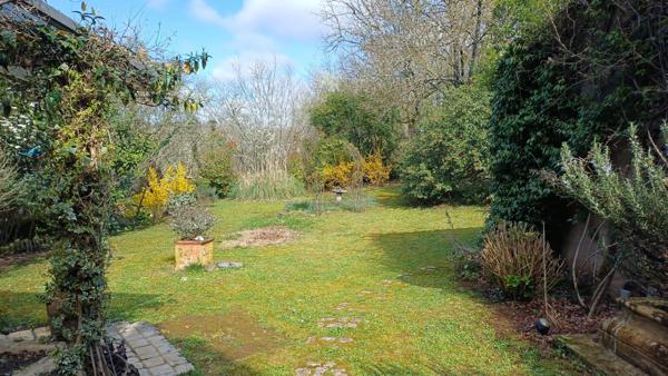 Secteur Sainte Alvère, Superbe demeure dans un environnement très calme