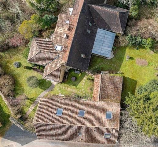 Secteur Sainte Alvère, Superbe demeure dans un environnement très calme