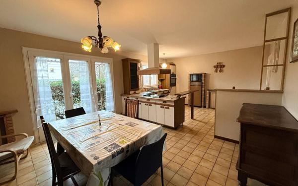 Maison à vendre    4 pièces •  Le Thillay