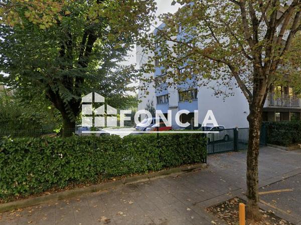Location Parking 16.8 m² - 7 RUE DU DOCTEUR BORDIER Grenoble 38100