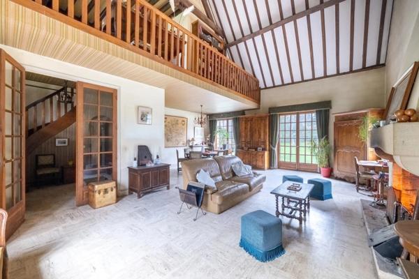 Maison longère 11 pièces 255 m² - La Norville