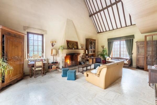 Maison longère 11 pièces 255 m² - La Norville