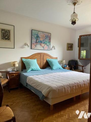 Propriété centre ville de 8 pièces - terrain 4126m²