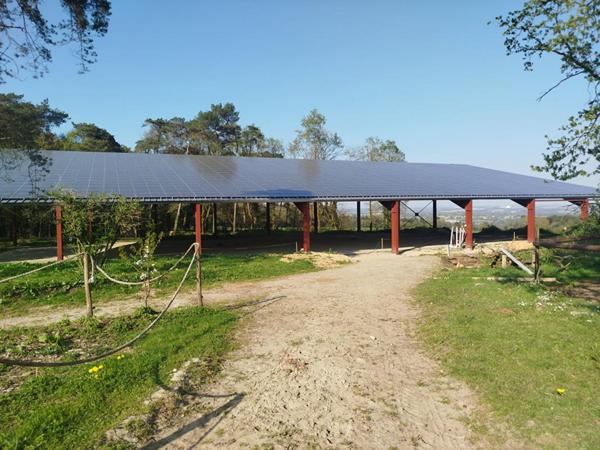 Centre Equestre en Centre Bretagne, Murs commerciaux