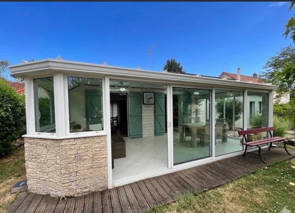 Maison 133m² - 3 chambres- véranda climatisée - bureau indépendant
