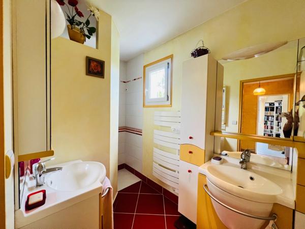 Maison 133m² - 3 chambres- véranda climatisée - bureau indépendant