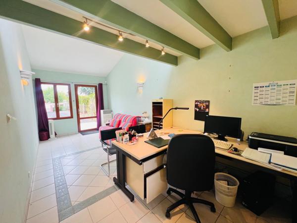 Maison 133m² - 3 chambres- véranda climatisée - bureau indépendant