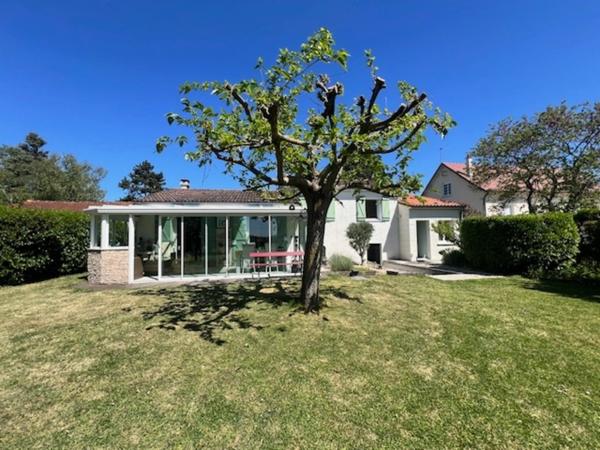 Maison 133m² - 3 chambres- véranda climatisée - bureau indépendant