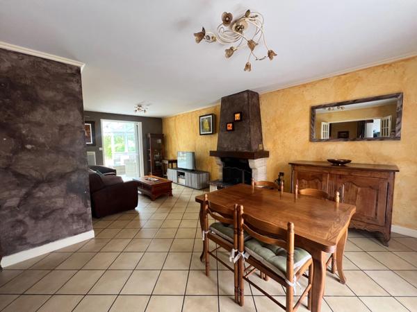 Maison 133m² - 3 chambres- véranda climatisée - bureau indépendant