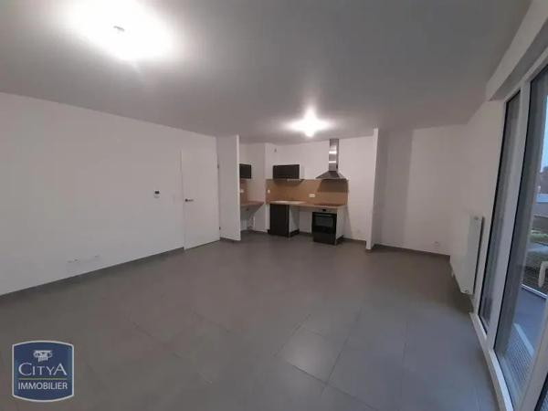 Appartement à louer 3 pièces 68.26m² Tours (37100)