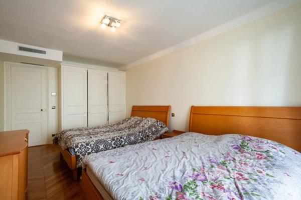 Dpt Paris (75), à vendre PARIS 8EME ARRONDISSEMENT appartement T6