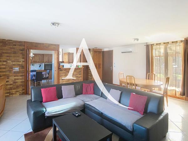 Maison LABARTHE SUR LEZE , de plain pied 4 pièce(s) 99 m2 avec garage et piscine