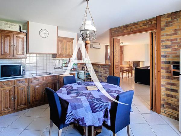 Maison LABARTHE SUR LEZE , de plain pied 4 pièce(s) 99 m2 avec garage et piscine