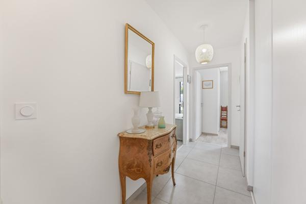 Vente Appartement de luxe Évian-les-Bains 4 Pièces 117 m²