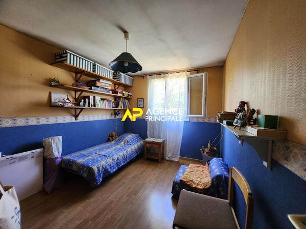 Maison 5 pièces, 4 chambres à 12 minutes de la gare à d'ARGENTEUIL, SAINT-GRATIEN et EPINAY. 302 000 € ** - Référence 4409