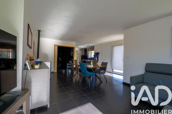 Maison à vendre 6 pièces 121 m² Essarts-en-Bocage