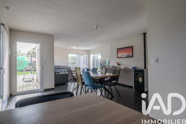 Maison à vendre 6 pièces 121 m² Essarts-en-Bocage