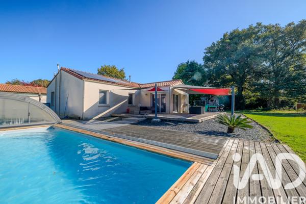 Maison à vendre 6 pièces 121 m² Essarts-en-Bocage