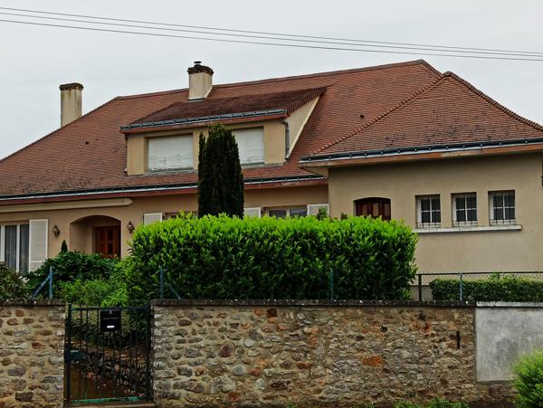 Centre Brulon, grande maison de 170m², 5 chambres