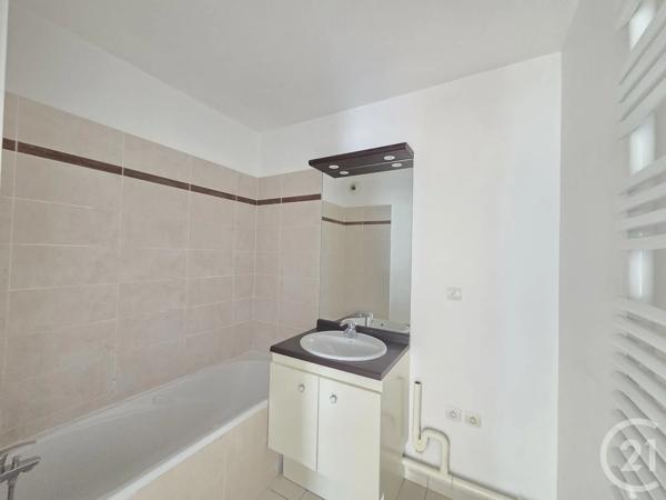 Appartement F3 à vendre  3 pièces - 61,39 m 2   ST OUEN L AUMONE  - 95