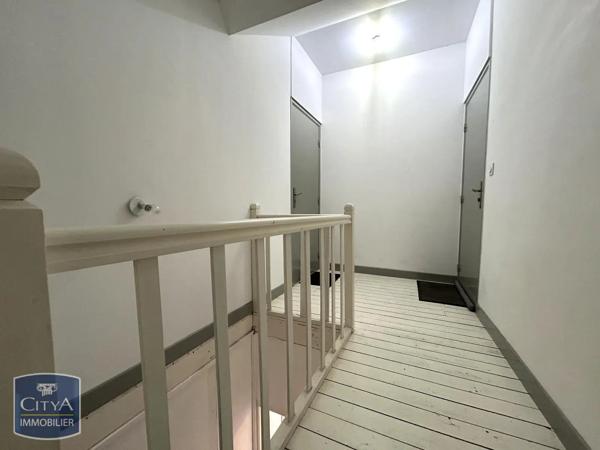 Appartement à louer 1 pièce 19.06m² Saint-Quentin (02100)