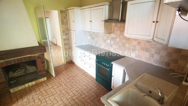 Maison de campagne, garage.