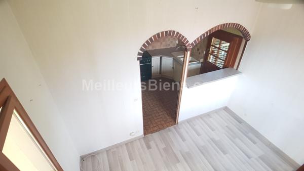 Maison de campagne, garage.