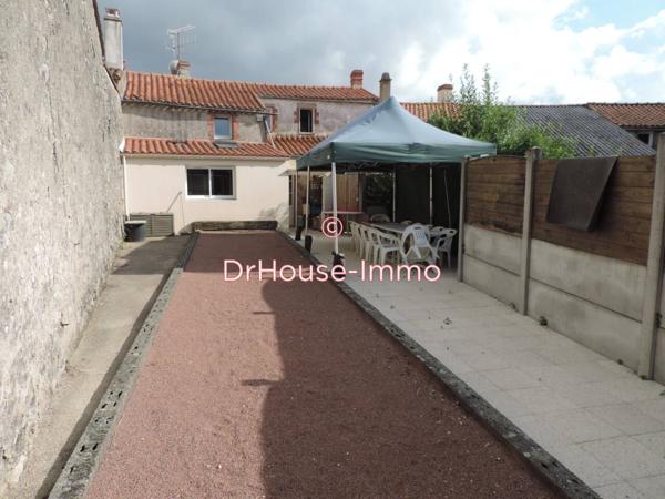 Commerce à vendre 6 pièces de 205 m²