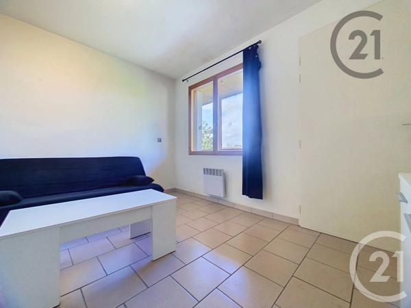 Appartement F1 à vendre  1 pièce - 19,30 m 2   STE SAVINE  - 10