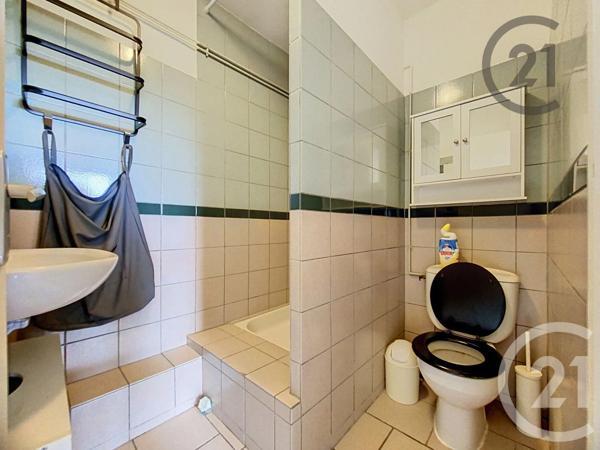 Appartement F1 à vendre  1 pièce - 19,30 m 2   STE SAVINE  - 10