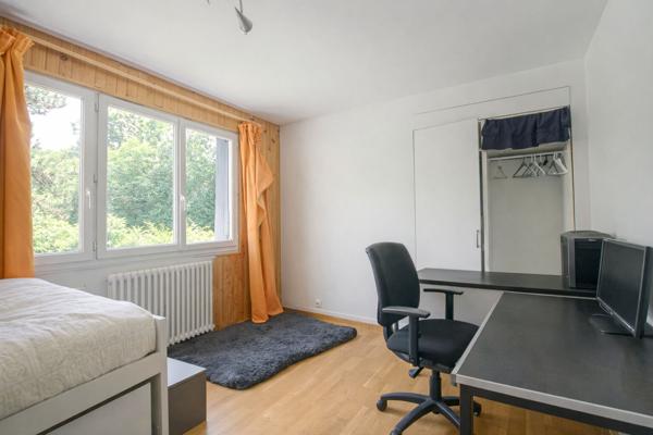Maison Antony 7 pièce(s) 160 m2 5 chambres terrain de 640 m²