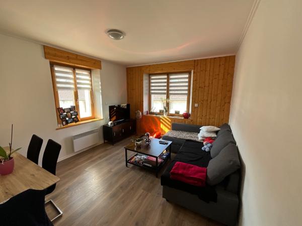 Proche PONTARLIER (25300) Appartement F2 avec garage individuel ARCON