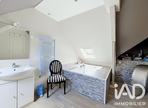 Maison à vendre 7 pièces 177,37 m² Montoir-de-Bretagne