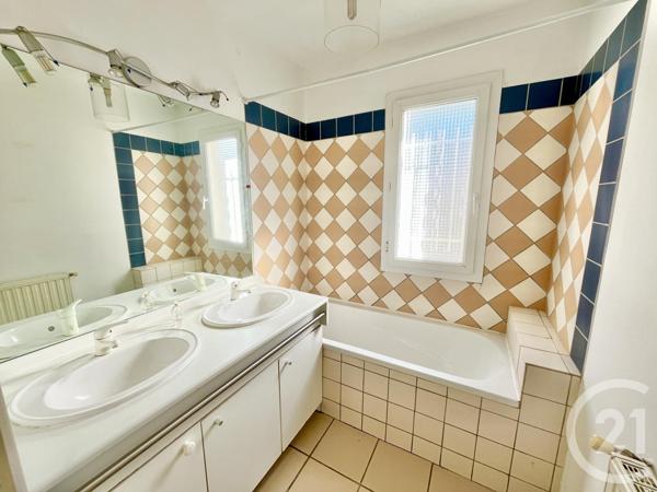 Maison à vendre  6 pièces - 93,82 m2 LONS - 64