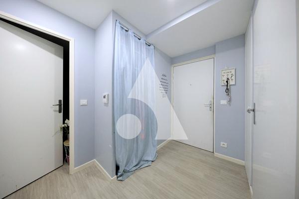 Appartement 5 pièces 93.02 m2