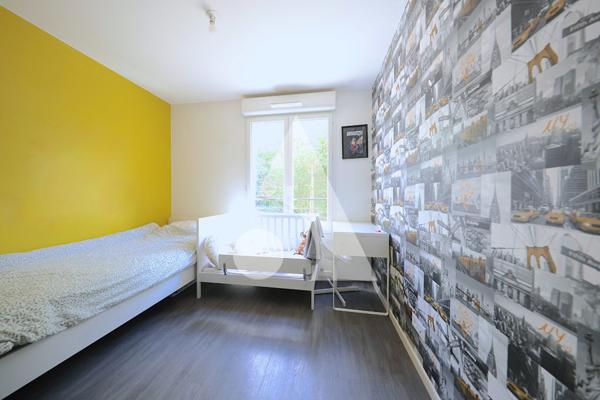 Appartement 5 pièces 93.02 m2