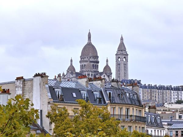 Appartement
         5 pièces
        - 113 m² Bien prestige 960 000 € *