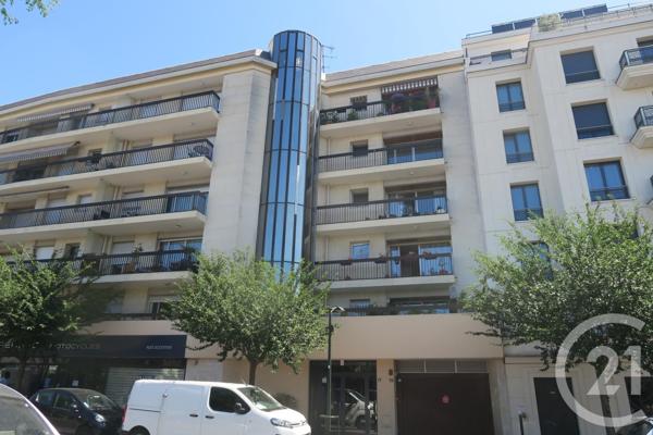 Appartement F4 à vendre  4 pièces - 78,26 m2 BOURG LA REINE - 92